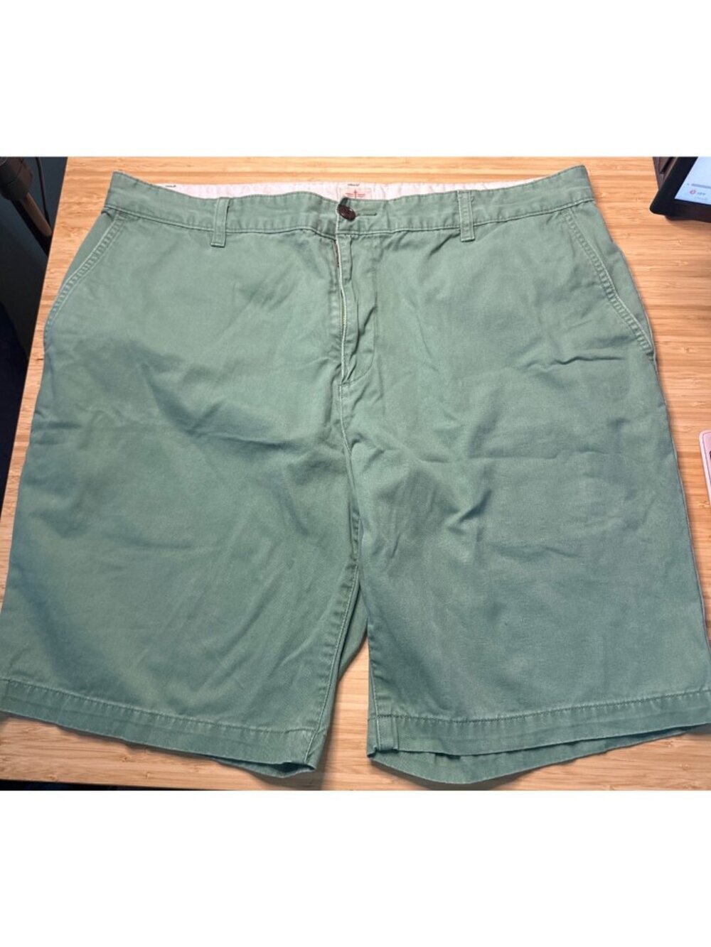 Dockers Size 38 Green 100% Cotton Classic Fit Chino Shorts Casual Summer